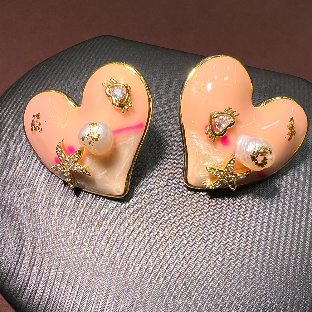 Natural Pearl Gold Powder Earrings Copper Plated Heart Design Vintage Style Women's Jewelry Fashion Ocean Series Accessories