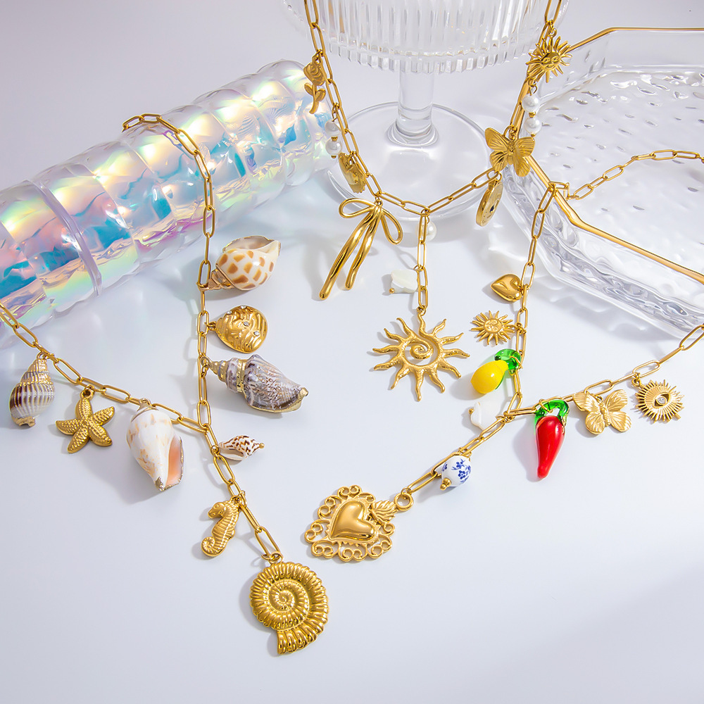 PVD Coated Real Gold Plated Sun Star Bow Knot 304 Stainless Steel Vintage Style Classic Style Waterproof Non Tarnish 304 Stainless Steel Multi Charms Necklace