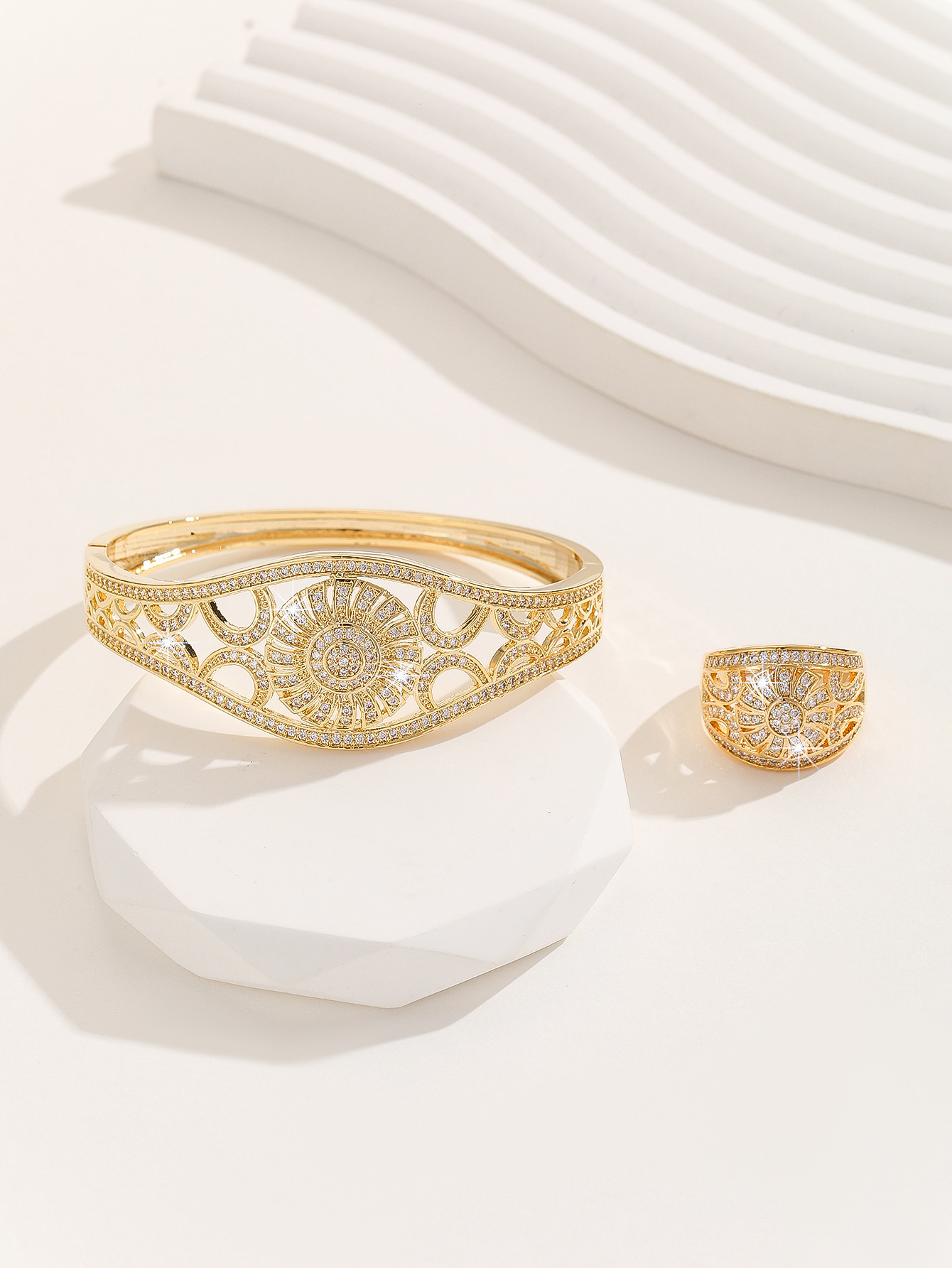 Exclusive New Dongdaemun Women's Middle Eastern Style Micro-Inlaid Hollow Pattern Series Bracelet And Ring Set