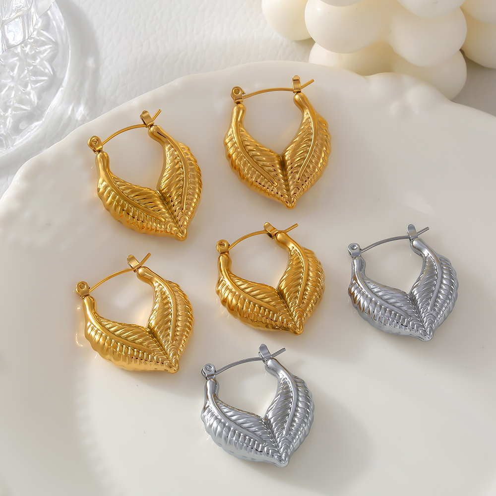 304 Stainless Steel Geometric PVD Coated Real Gold Plated 18K Gold Princess British Style Commute Waterproof Non Tarnish Plating Earrings