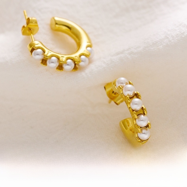 Elegant 18K Gold Plated Titanium Steel C-Shaped Pearl Earrings Vintage French Style Women's Jewelry Accessories U-Shaped Geometric