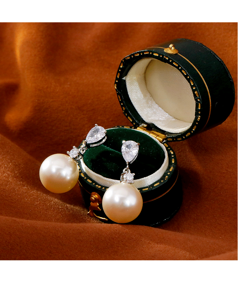 Fashionable Pearl Earrings Women's Round Zirconia Studs Luxury Light Elegant New 2025 Trendy Jewelry Accessories