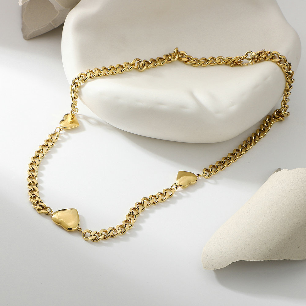 Fashion Heart 14k Gold Stainless Steel Necklace
