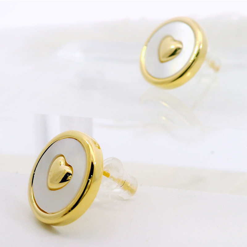 Fashionable Round Shell Earrings For Women 18K Gold Heart Design Luxury Style Geometric Pattern Copper Jewelry Accessories