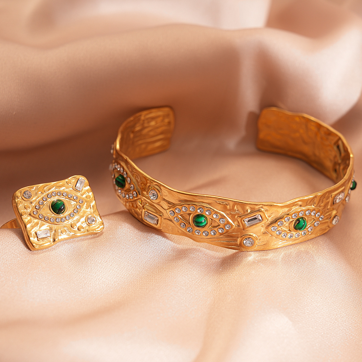 Graceful Turquoise Eye-shaped Open Ring Bracelet For Women Vintage Court Style Geometric Pattern 304 Stainless Steel Inlaid Diamond Hand Jewelry
