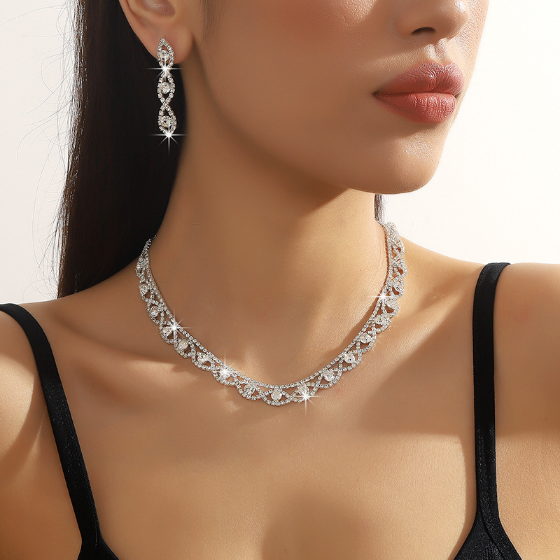 Simple Full Diamond Claw Chain Necklace And Earrings Set Bridal Wedding Accessories Multifunctional Titanium Steel Star