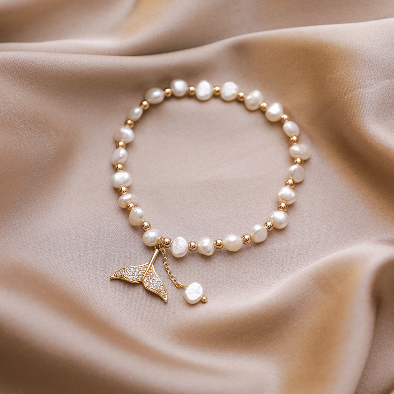New Simple Sweet Freshwater Pearl Bracelet Women's Fish Tail Round Bead Bracelet New New Style Jewelry Accessories