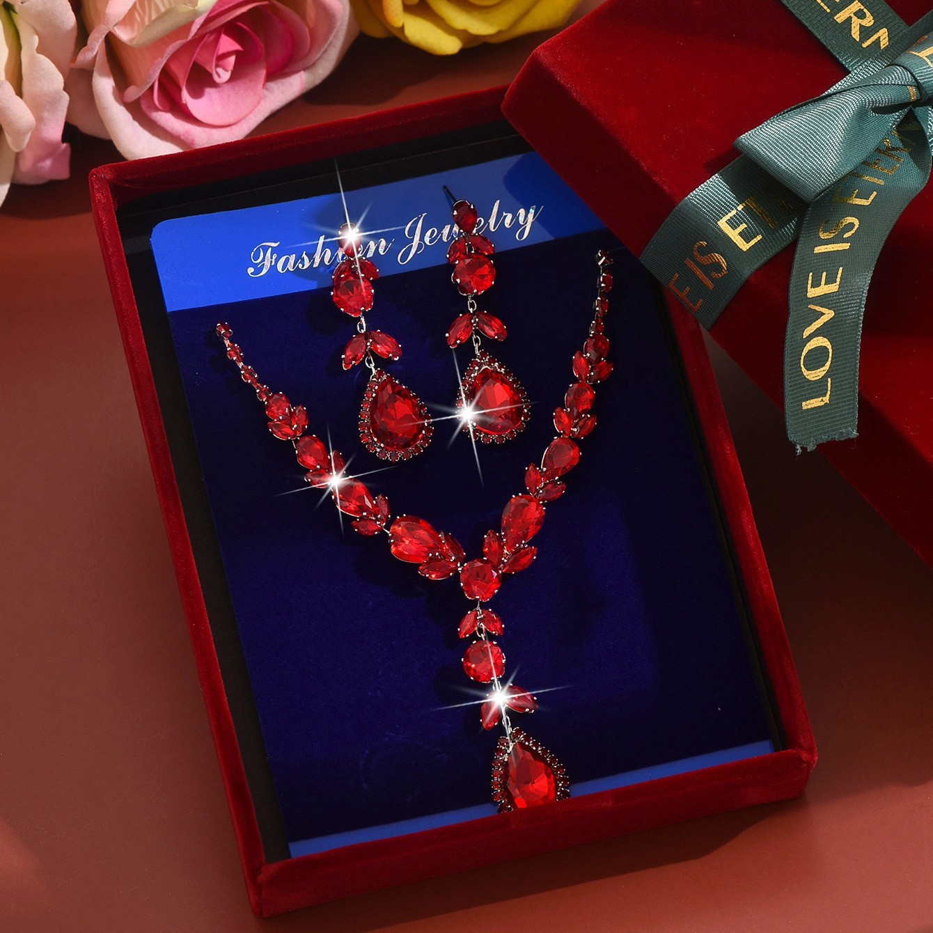 Luxurious Rainbow Zircon Heart Necklace Earrings Set Elegant Dinner Wedding Dress Accessories Fashionable Jewelry Combo For Women