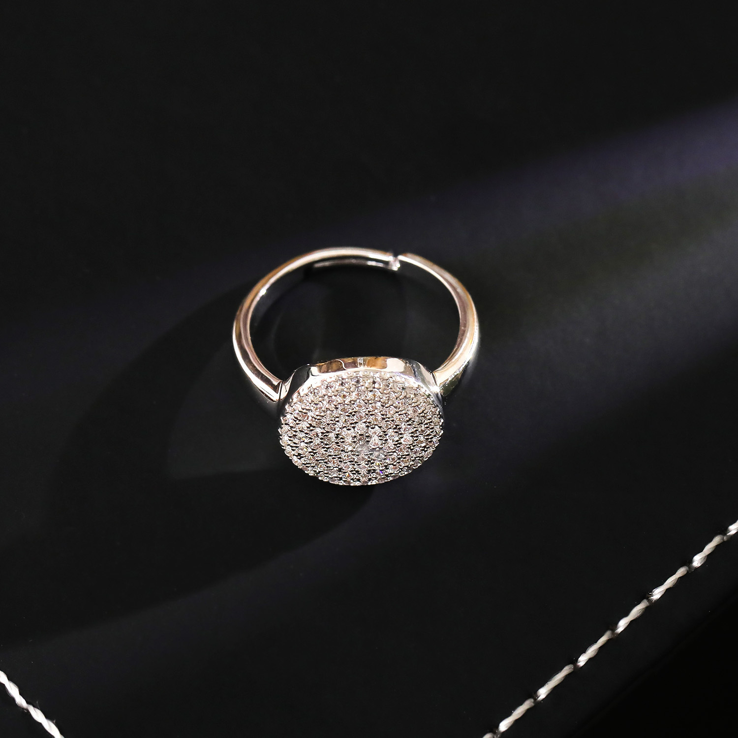 Elegant Silver Ladies Zircon Ring  Fashion Full Face Micro Paved Adjustable Open Hand Ring Simple Style