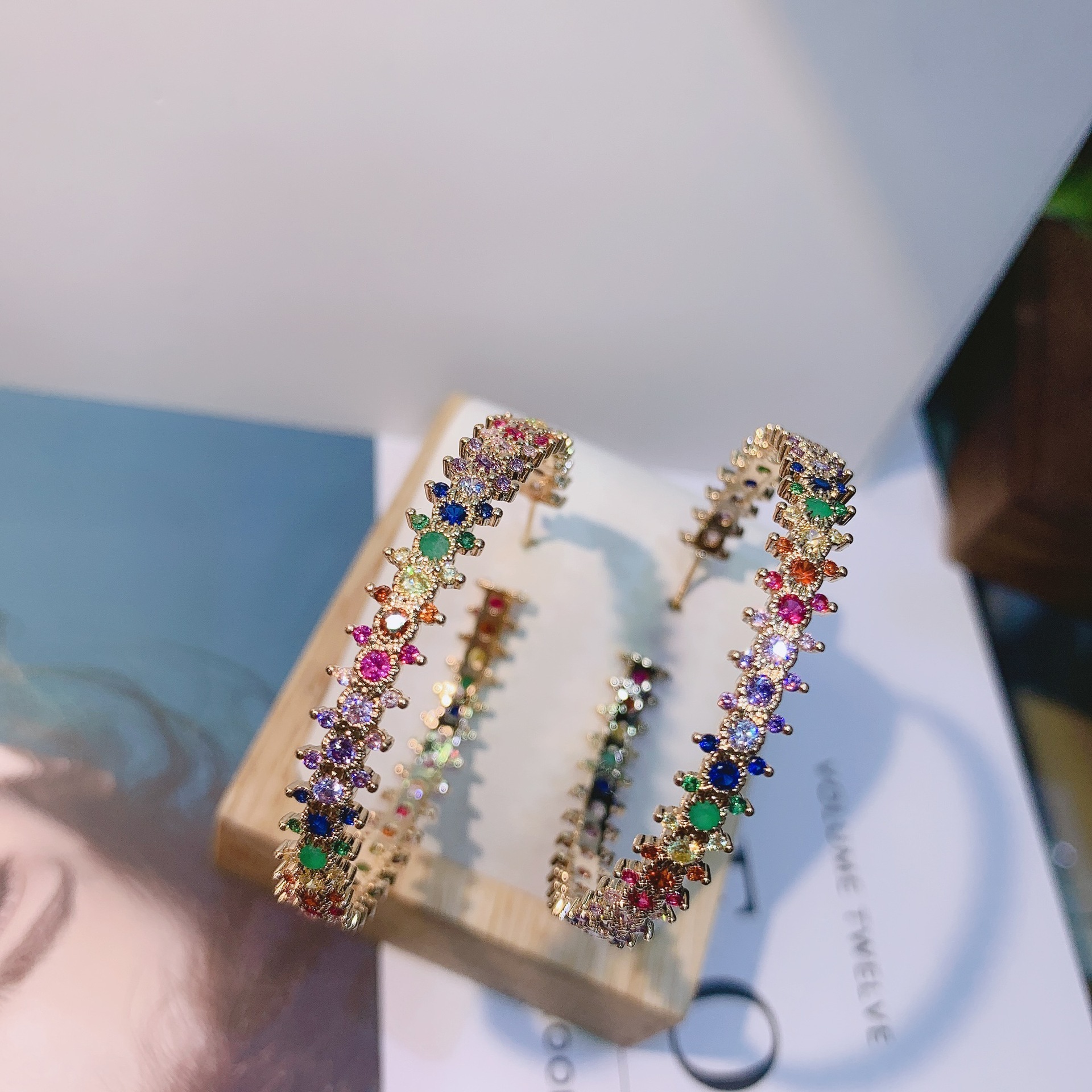 1 Pair Vacation Classic Style Color Block Inlay Copper Zircon Earrings