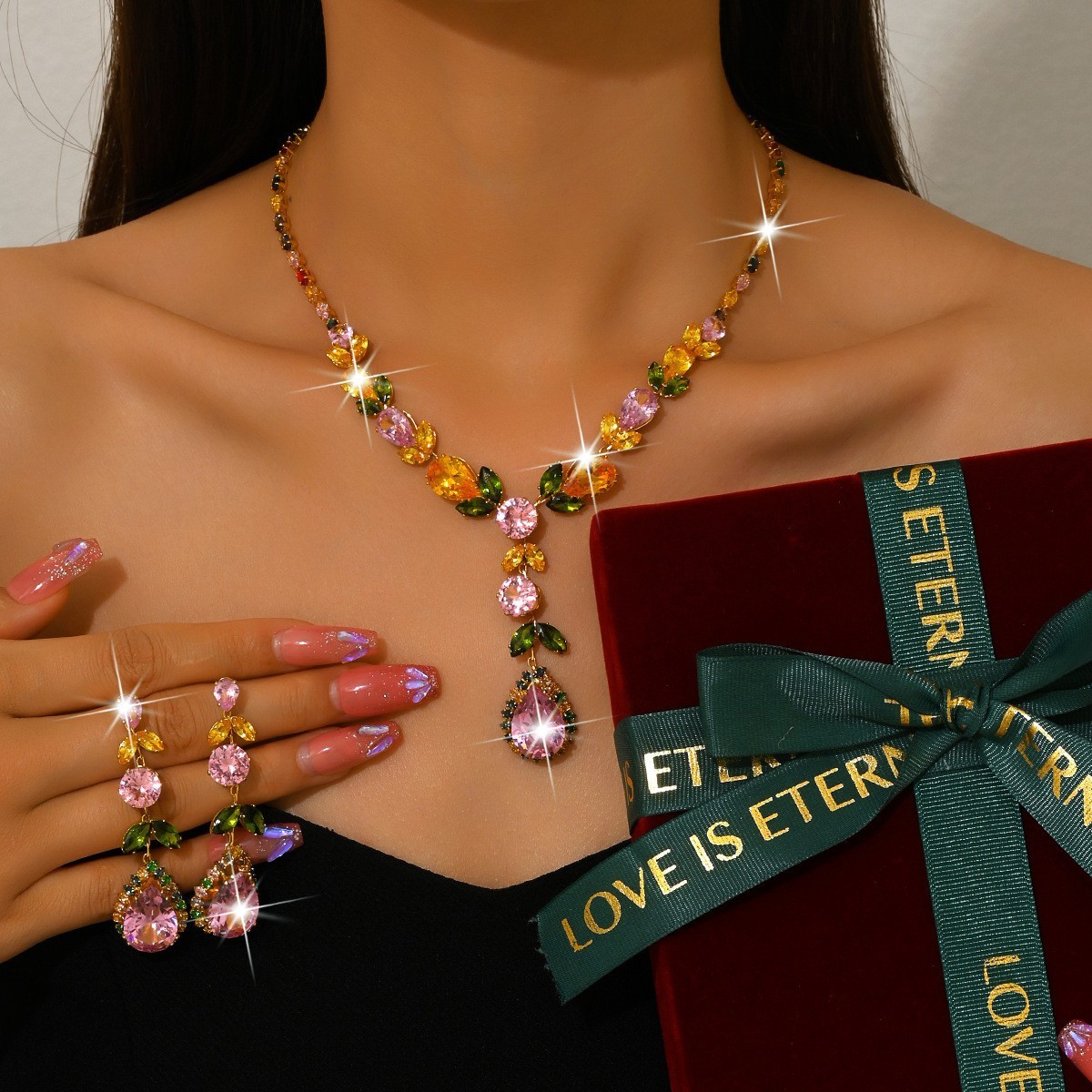 Luxurious Rainbow Zircon Heart Necklace Earrings Set Elegant Dinner Wedding Dress Accessories Fashionable Jewelry Combo For Women
