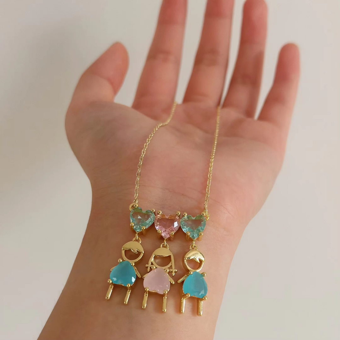 Hot Sale Men's And Women's Doll Heart-Shaped Zircon Pendant Necklace Copper Strips 18K Gold Plated Fashion Ornament Necklace Gift