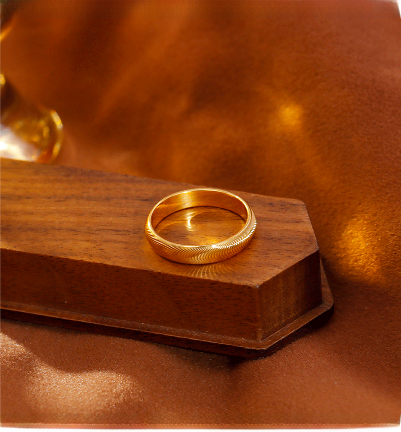 Trendy 2025 TikTok Ring Unique Design Simple Versatile Copper Plated 18K Gold Plain Band Finger Ring For Women Personality