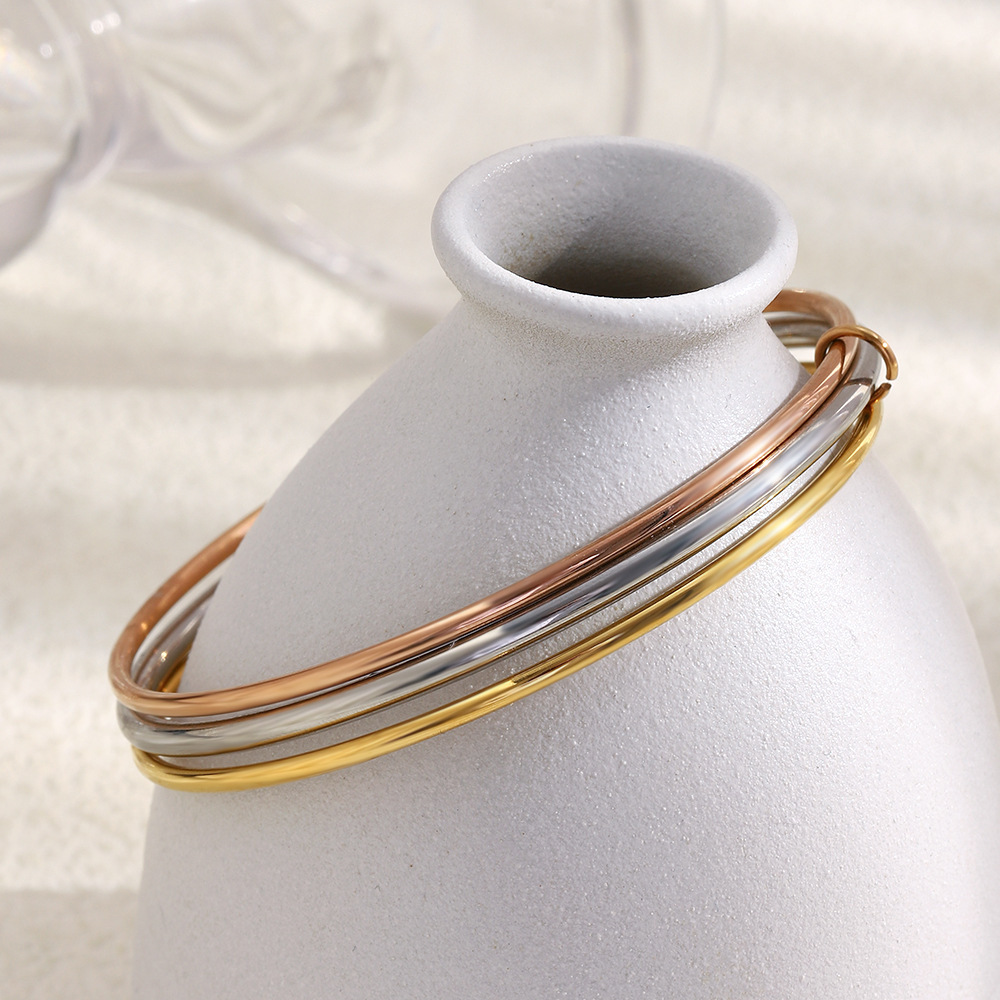 Stainless Steel Bracelet Vacuum Plated 18K Gold Minimalist Three Rings Mixed Color Women Jewelry Accessories