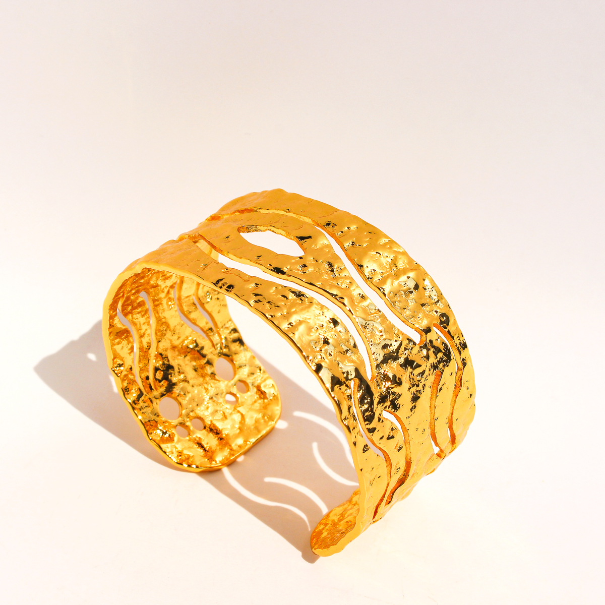 Retro Classic Style Semicircle Brass 24K Gold Plated Bangle In Bulk