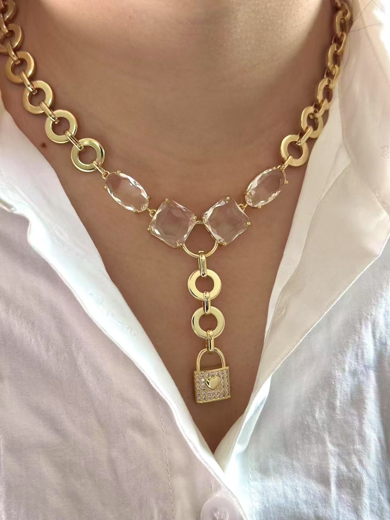 Wholesale Jewelry Elegant Classical Rock Candy Heart Shape Lock Copper Zircon Gold Plated Bracelets Necklace