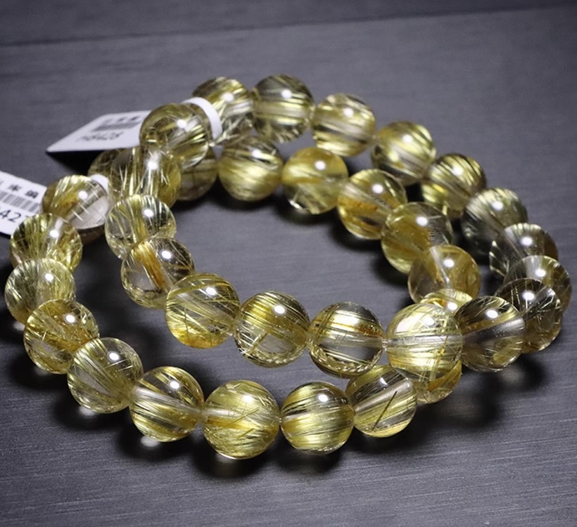 Natural Brazilian Gold Hair Crystal Bracelet Unisex Yellow Quartz Titanium Crystal Geometric Pattern Polished Design Chinese Style