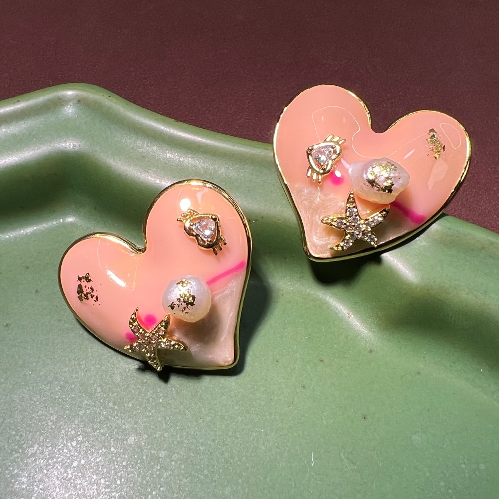 Natural Pearl Gold Powder Earrings Copper Plated Heart Design Vintage Style Women's Jewelry Fashion Ocean Series Accessories
