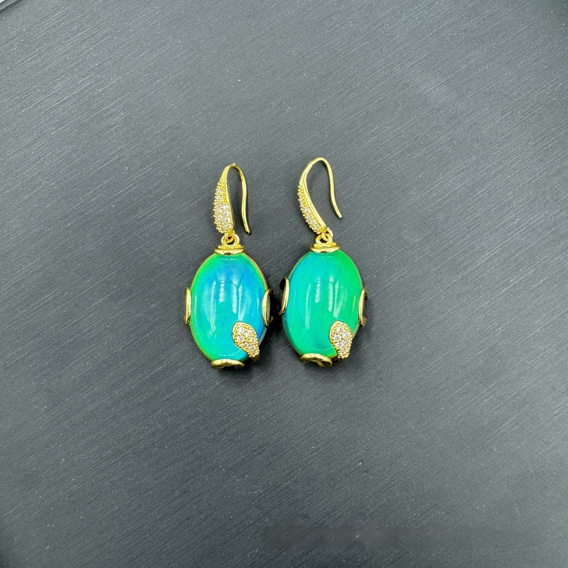 New Fashionable Three-Set Color-Changing Stone Jewelry Elegant Luxury Light Luxury Style Thermal Stone Accessories Leaf Pattern