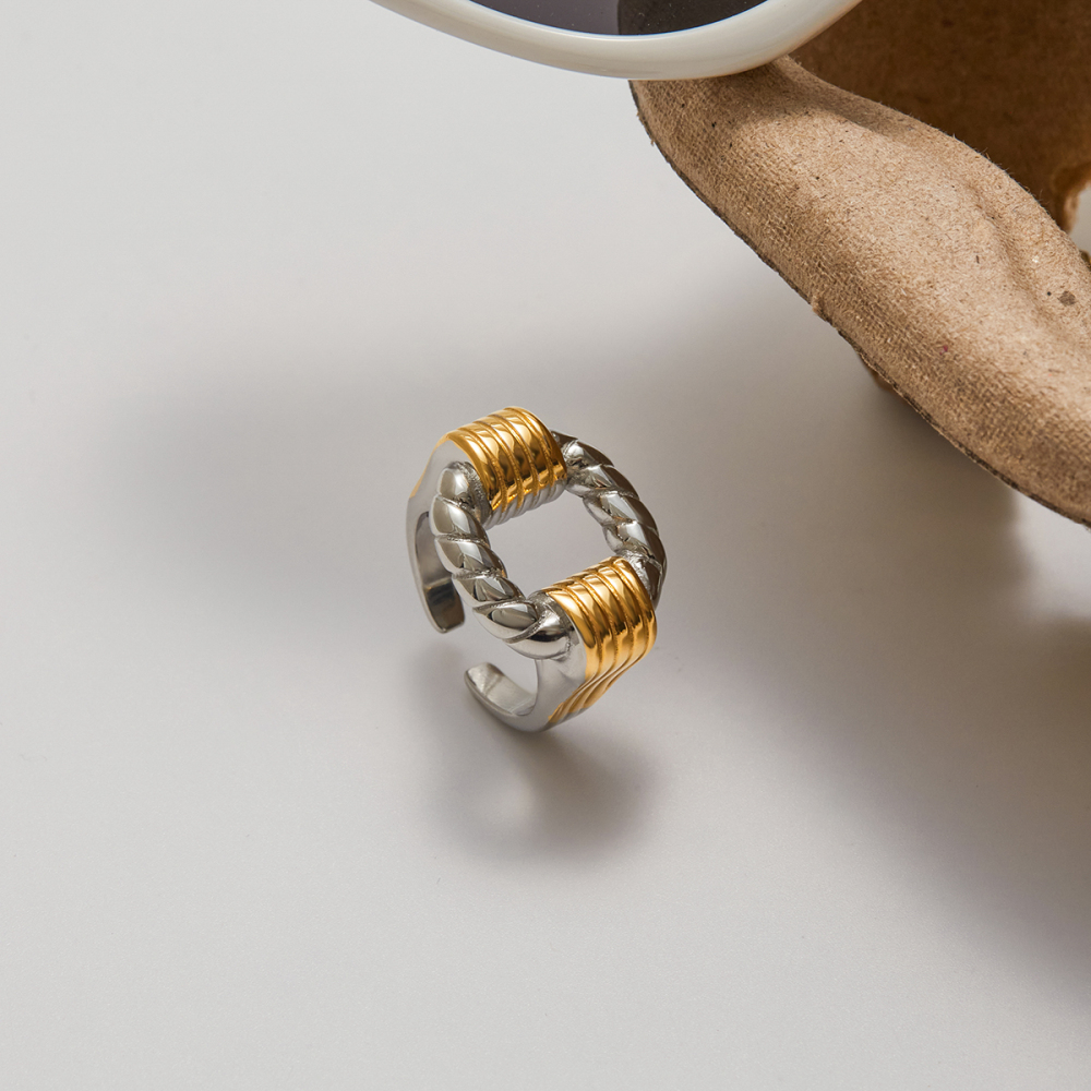 Ladies Classic Style Stainless Steel Hollow Out Open Ring Gold And Silver Color Block Twisted Wire Design Adjustable Size