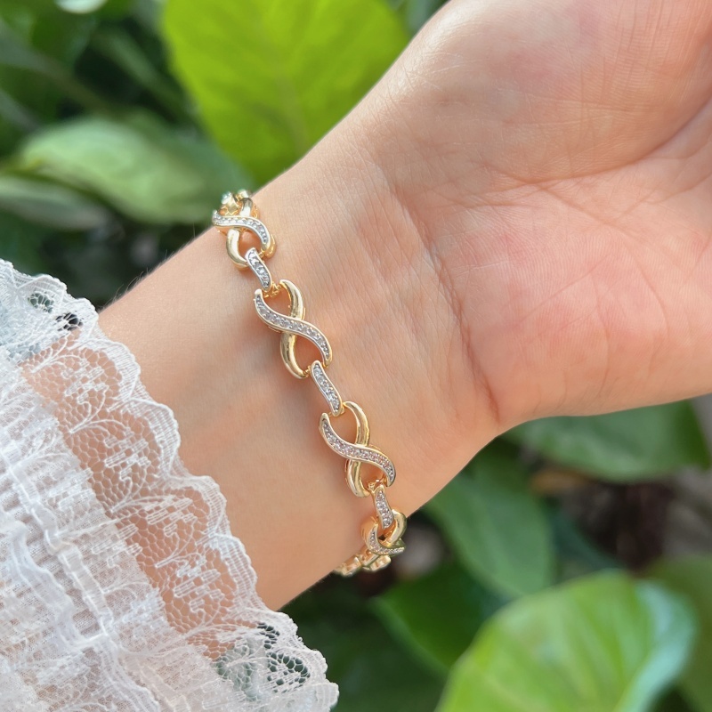 Wholesale Jewelry Sweet Classic Style 8-Shaped Square Heart Shape Copper Zircon Box Chain Bracelets