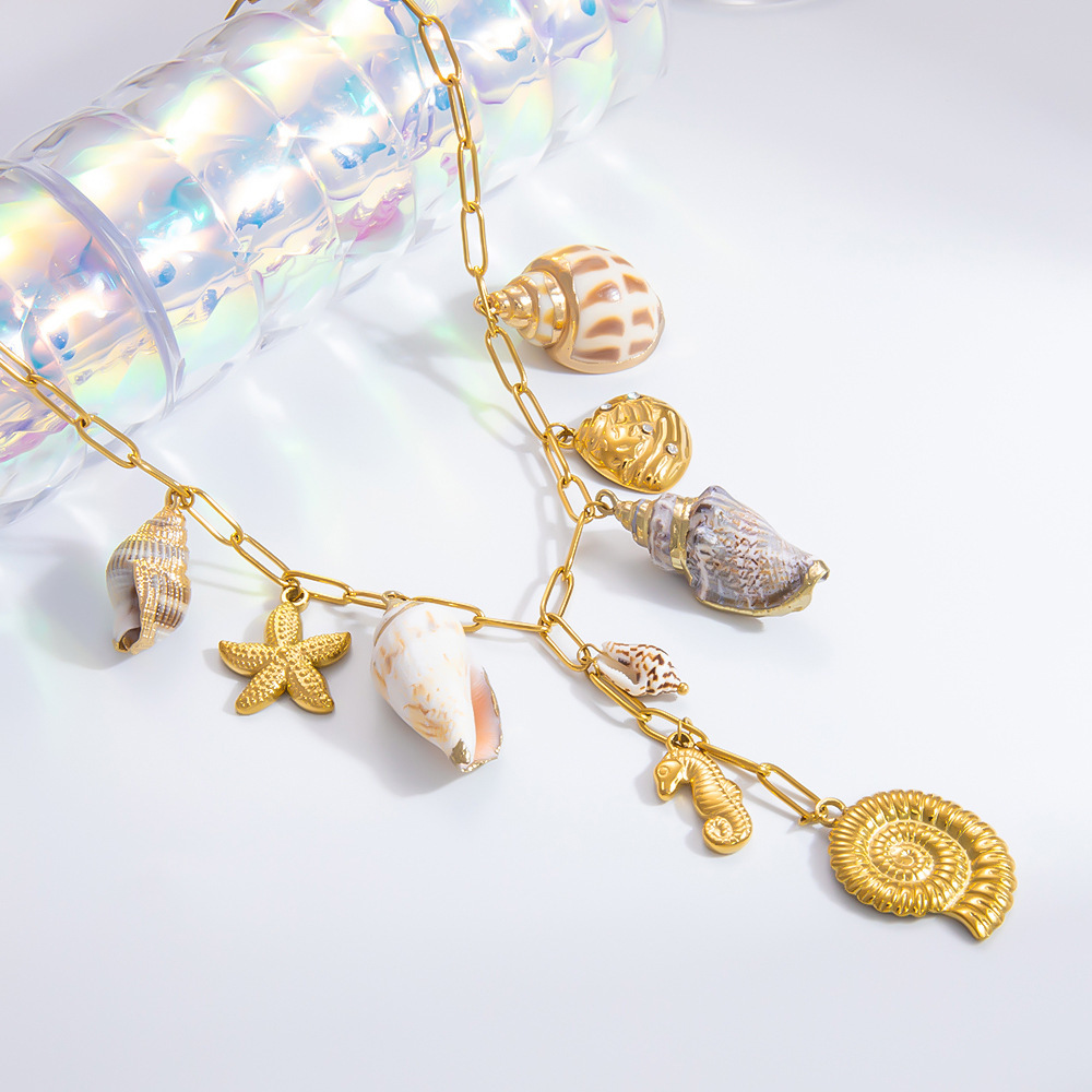 PVD Coated Real Gold Plated Sun Star Bow Knot 304 Stainless Steel Vintage Style Classic Style Waterproof Non Tarnish 304 Stainless Steel Multi Charms Necklace