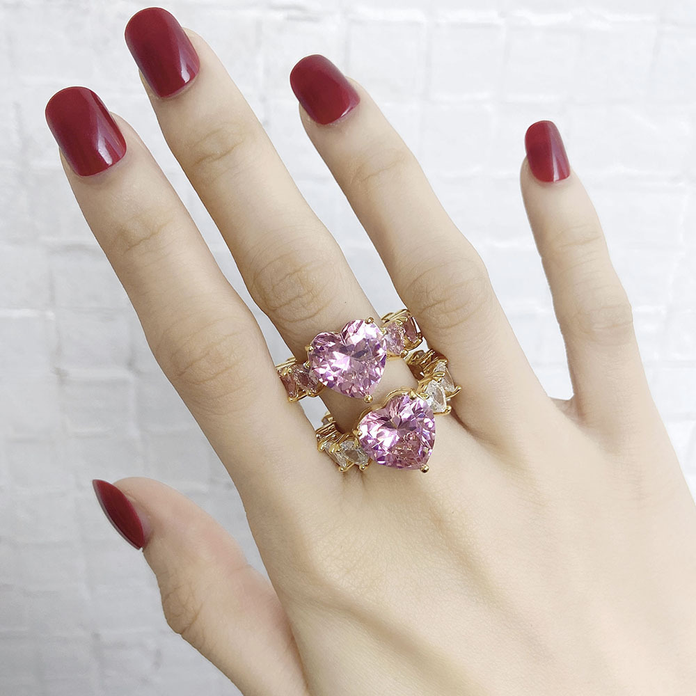 Inlaid Zircon Love Ring  Fashion Ornament Copper Plated Real Gold Ornament Hip Hop Ring Female Accessories Ornament Wholesale