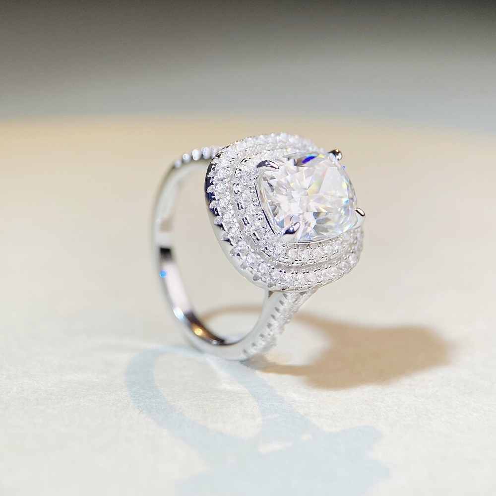 Moissanite 925 Sterling Silver Rings Rectangle Electroplated Platinum Plated Rhodium Plated Rings