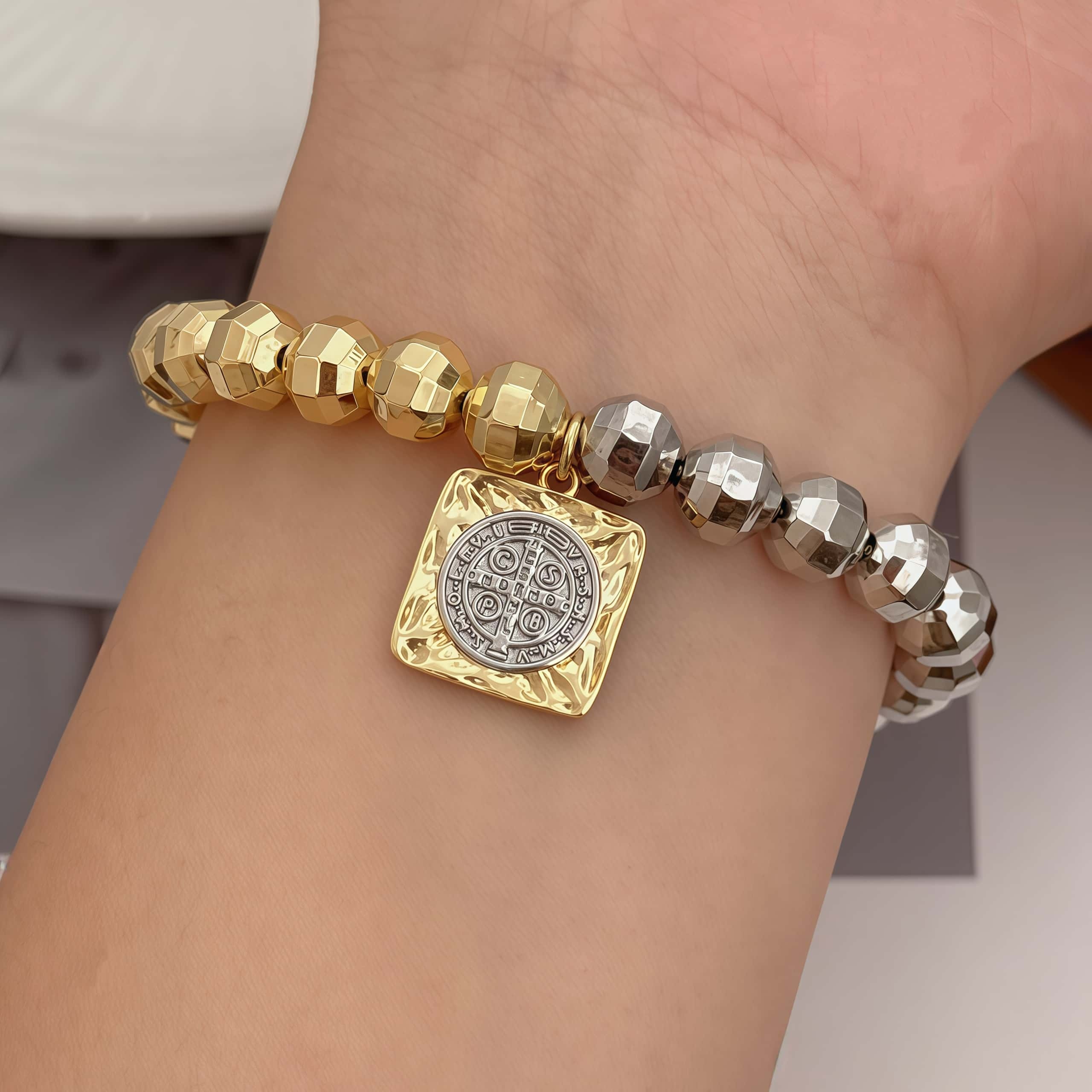Two-tone Faceted Laser Bead Pendant Double-sided Plated Two-tone Geometric Accessories Plated With 18K Real Gold Vintage Suitable For Men And Women