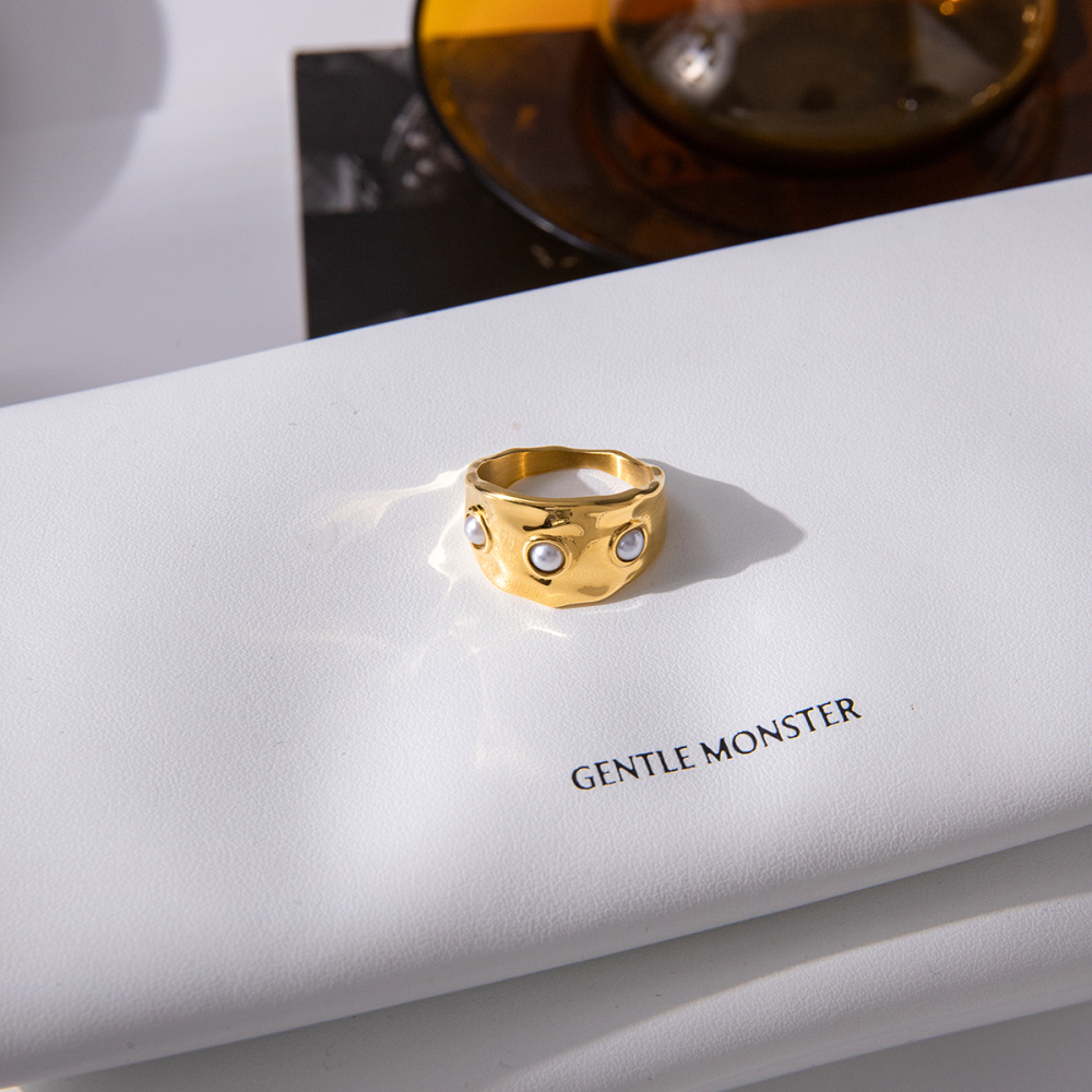 Elegant Ladies Ring With Glass Pearl Stainless Steel 18K Gold Plated Geometric Pattern Vacuum Electroplating Jewelry Accessory