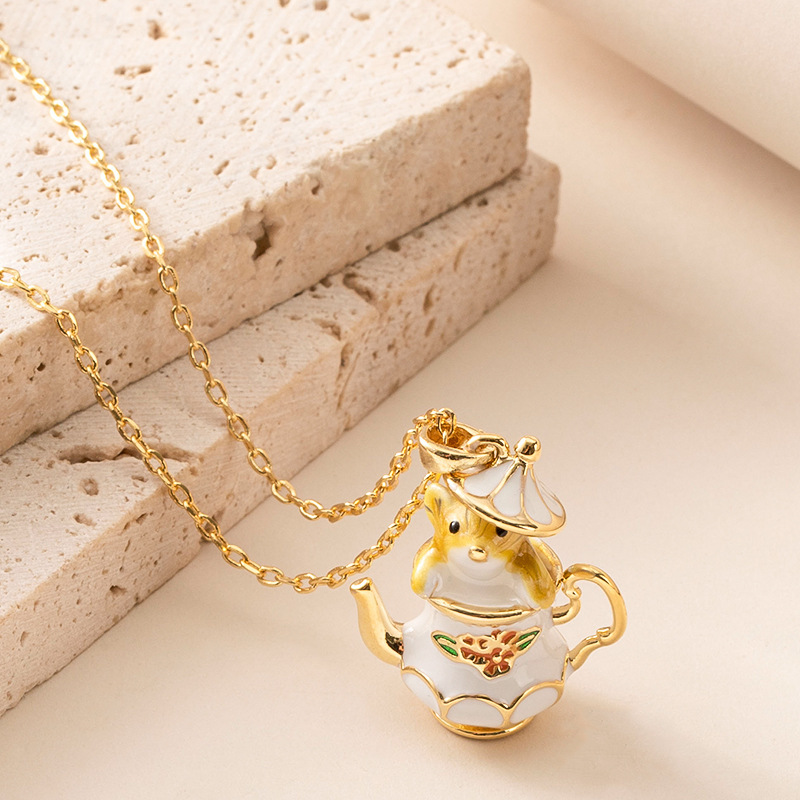 Fashion Cartoon Teapot Copper Pendant Necklace For Women Lightweight Luxurious Enamel Chain Fine Collarbone Chain Jewelry Accessories