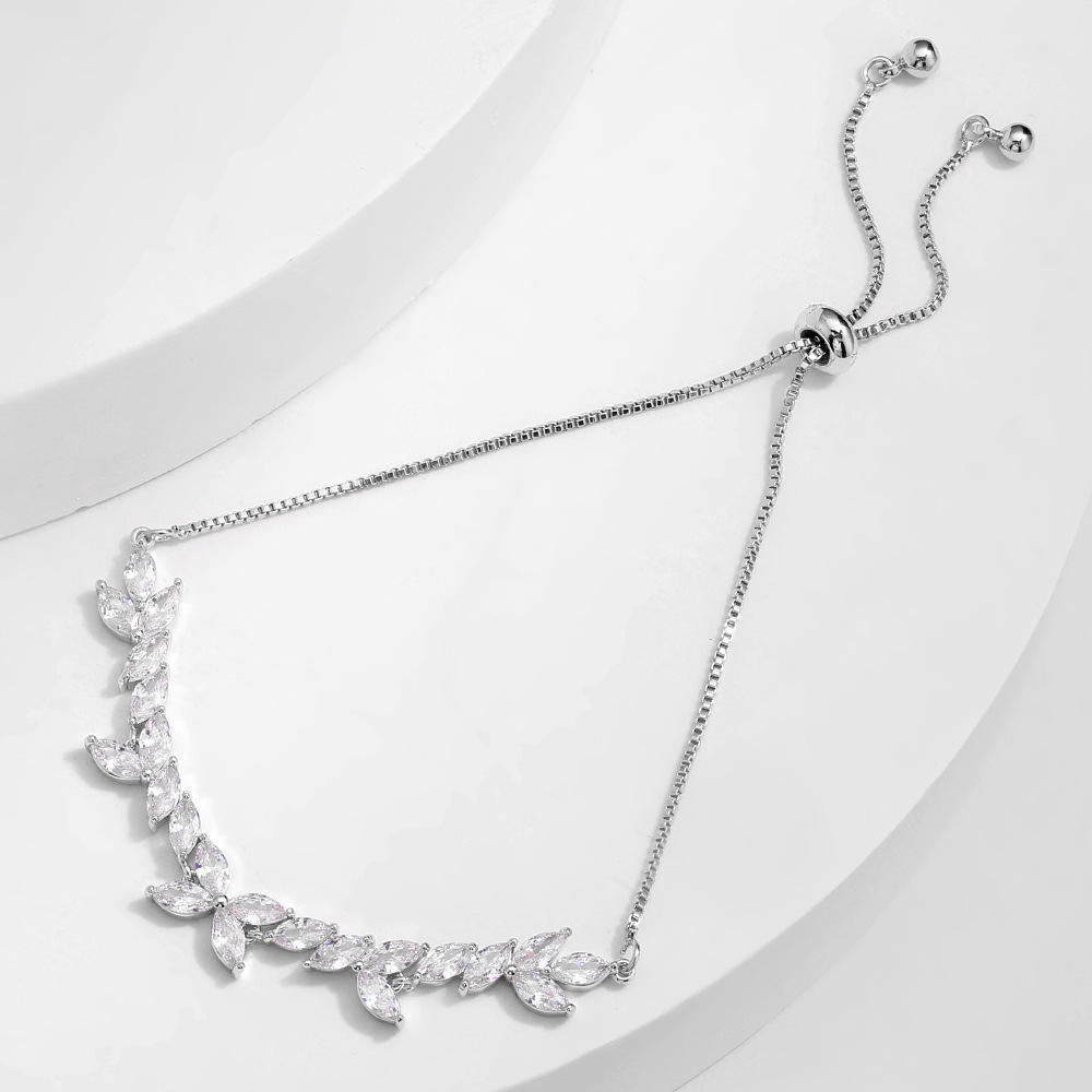 Fashionable Classic Full Embedded 3A Horse Eye Zirconia Bracelet Women's Versatile Floral Stylish Accessory For Anniversary