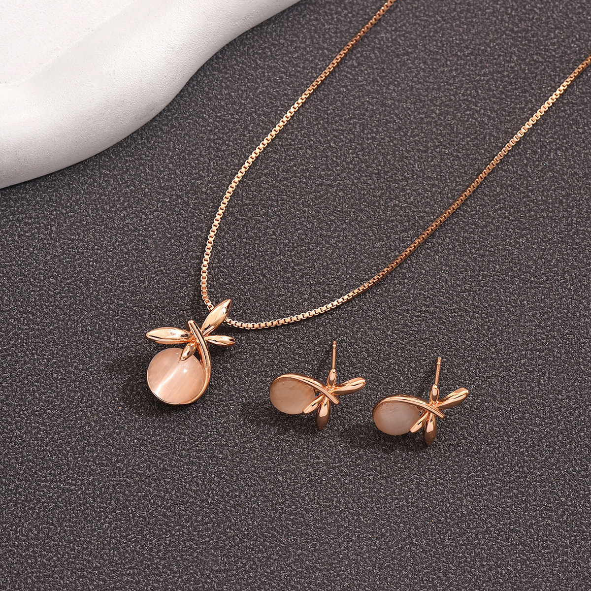 Handmade Cat Eye Stone Jewelry Set For Women Simple  Rose Gold Geometric Pattern Butterfly Inlaid Gemstone