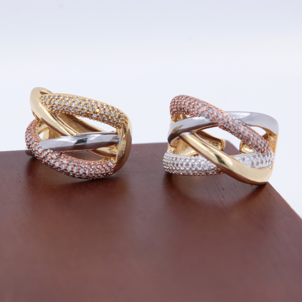 1 PCs Fashion New Copper Plating 18K Gold Inlaid Cubic Zirconia Line Form Open Ring Golden/Silver/White Gold/Rose Golden & Three Colors Four Color Ring Suitable For Men Women Wearing Suitable For Daily/Dating/Travel Wearing Gift