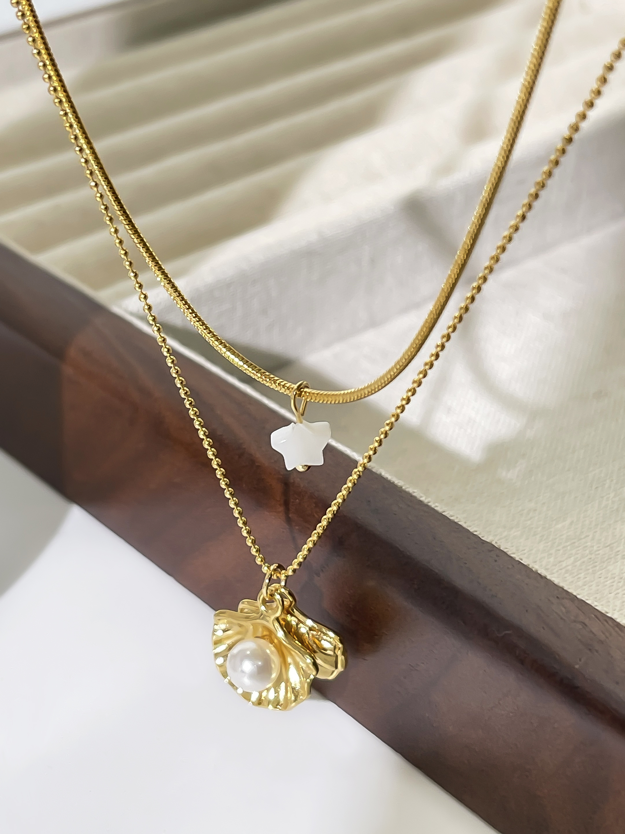 304 Stainless Steel Pentagram Pearl Shell PVD Coated Acrylic Shell Real Gold Plated Simple Style Classic Style Waterproof Non Tarnish Plating Inlay Layered Necklaces