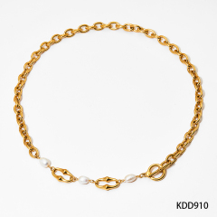 Necklace Gold