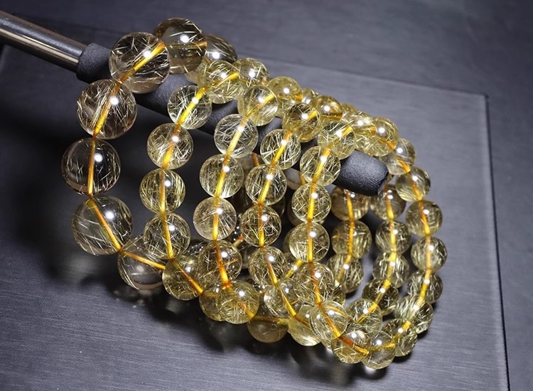 Natural Brazilian Gold Hair Crystal Bracelet Unisex Yellow Quartz Titanium Crystal Geometric Pattern Polished Design Chinese Style
