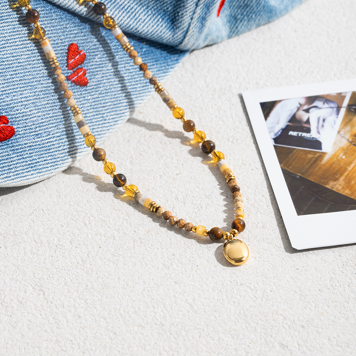 Ladies Classic Style 18K Gold Plated Stainless Steel Oval Pendant Tiger Eye Stone Crystal Natural Gemstone Beaded Necklace
