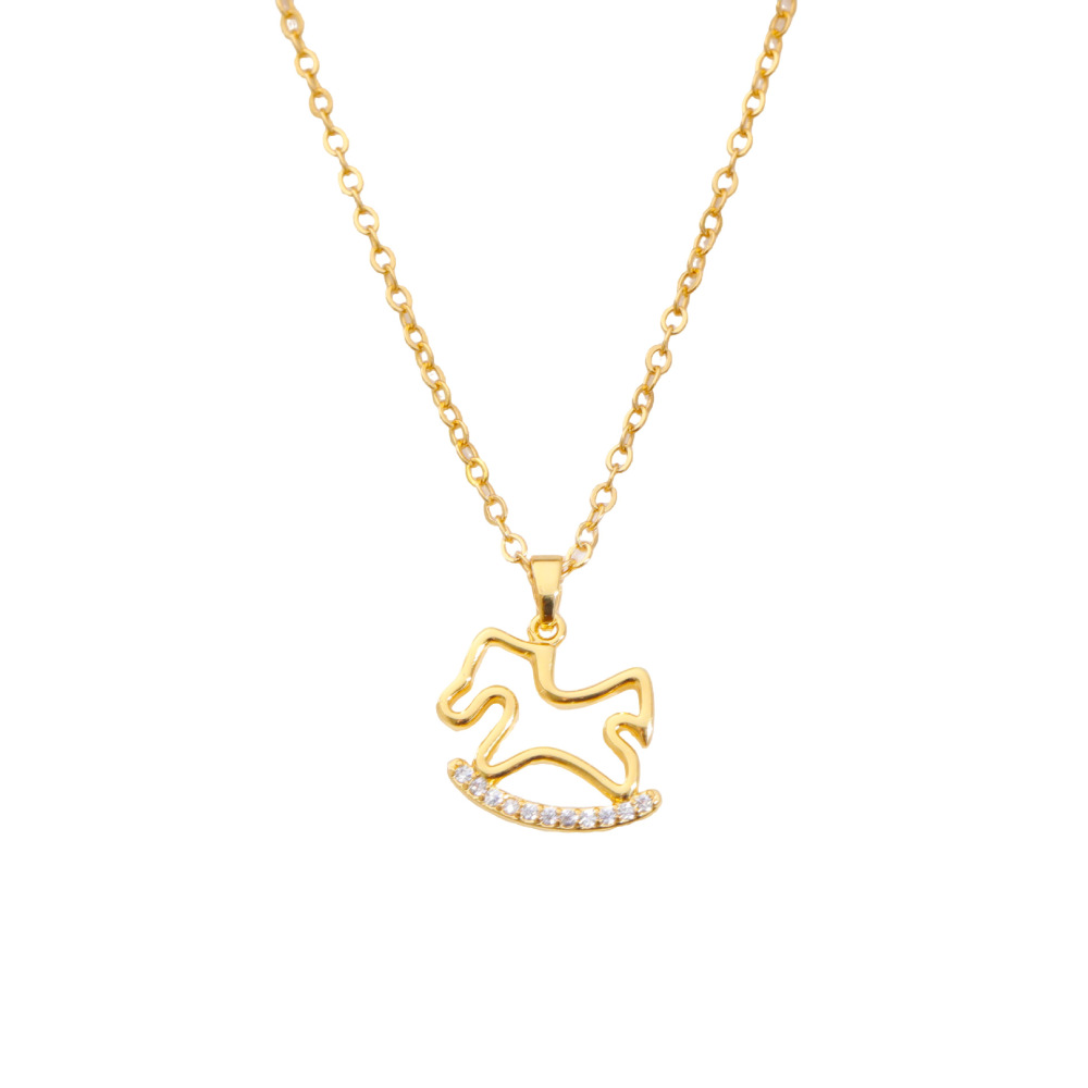 Elegant Rotating Horse Necklace With Ultra Mountain Zirconia Fashionable Design Dainty Holed Chain For Women Geometric Pattern