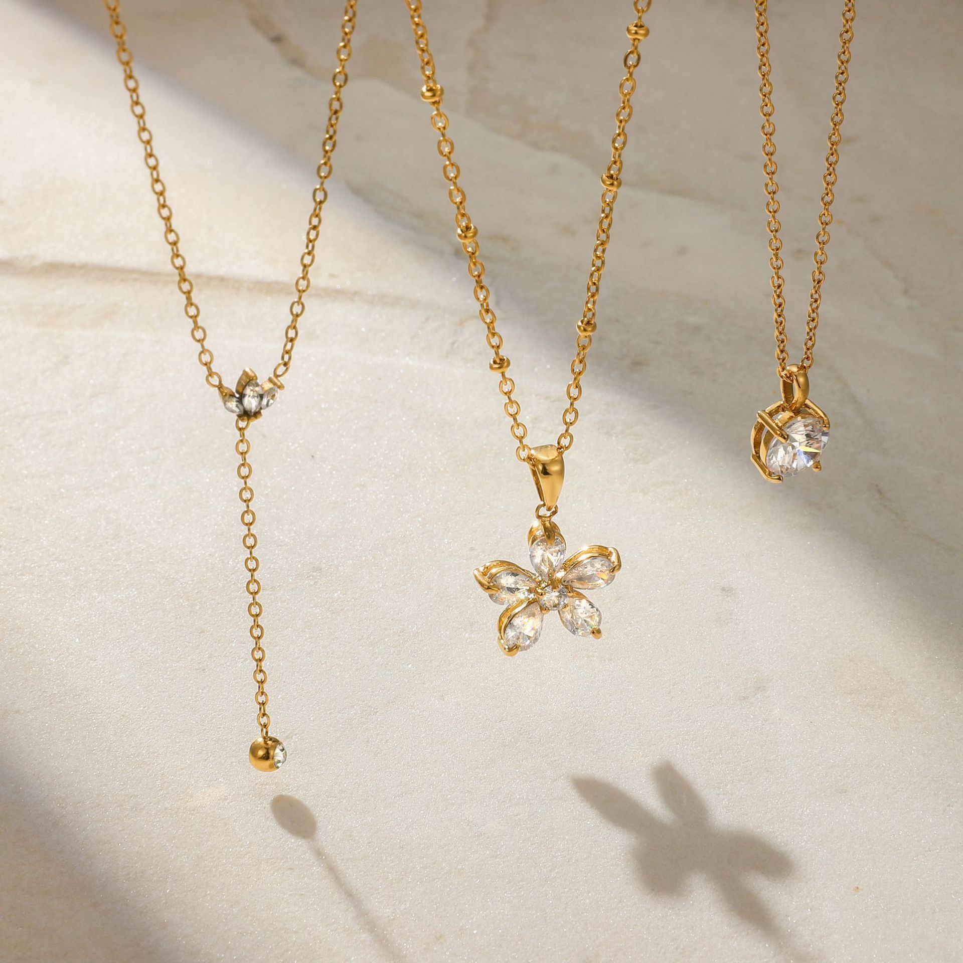 New 18K Zirconia Necklace Women's Stainless Steel Fashion Jewelry Non-fading Geometric Pattern Luxury European Style Pendant Chain