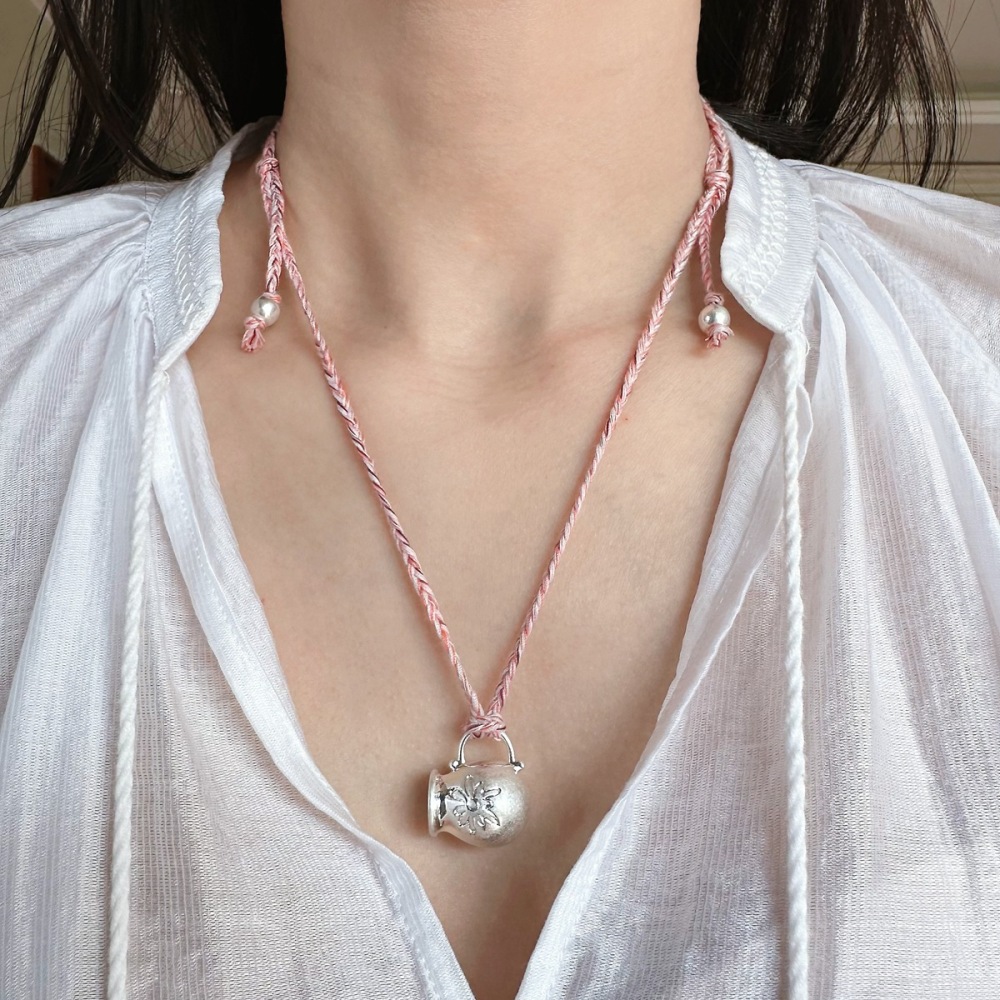 Long Handmade Woven Necklace Summer Vacation Accessories Milk Canister Flower Pink Thread Geometric Pattern Design Women's Jewelry