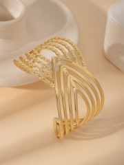 Stainless Steel Electroplated 18k Gold Line Hollow Open Bracelet