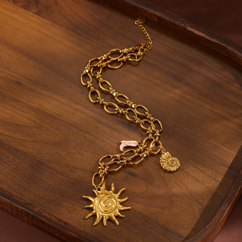 Fashionable Stainless Steel Ocean Theme Necklace Set Versatile Conch Sun Pendant Jewelry Accessories Popular Casual Style