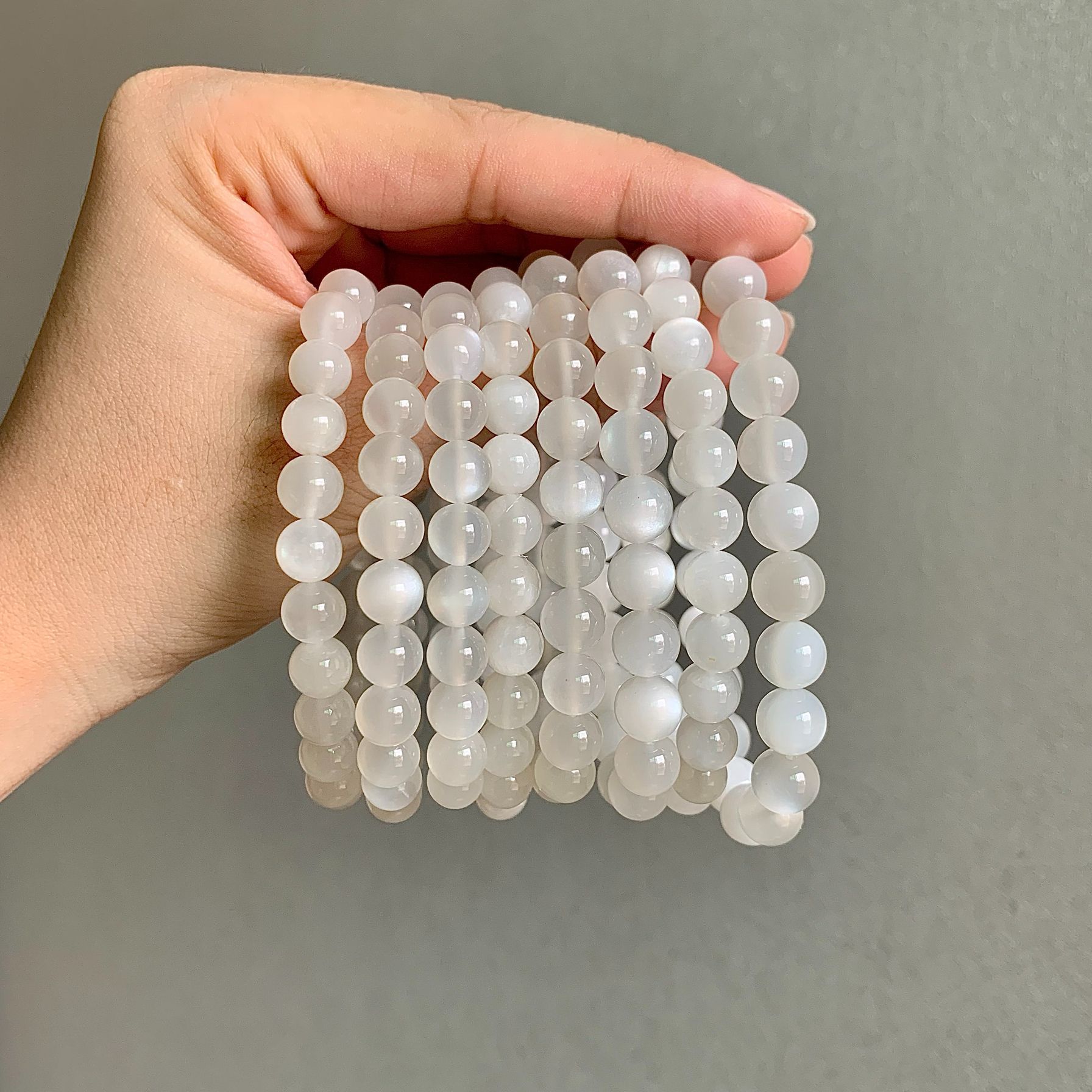 Natural White Moonstone Bracelet Strong Cat's Eye Body Transparent Crystal Gem Classic Round Bead Geometric Pattern Polished