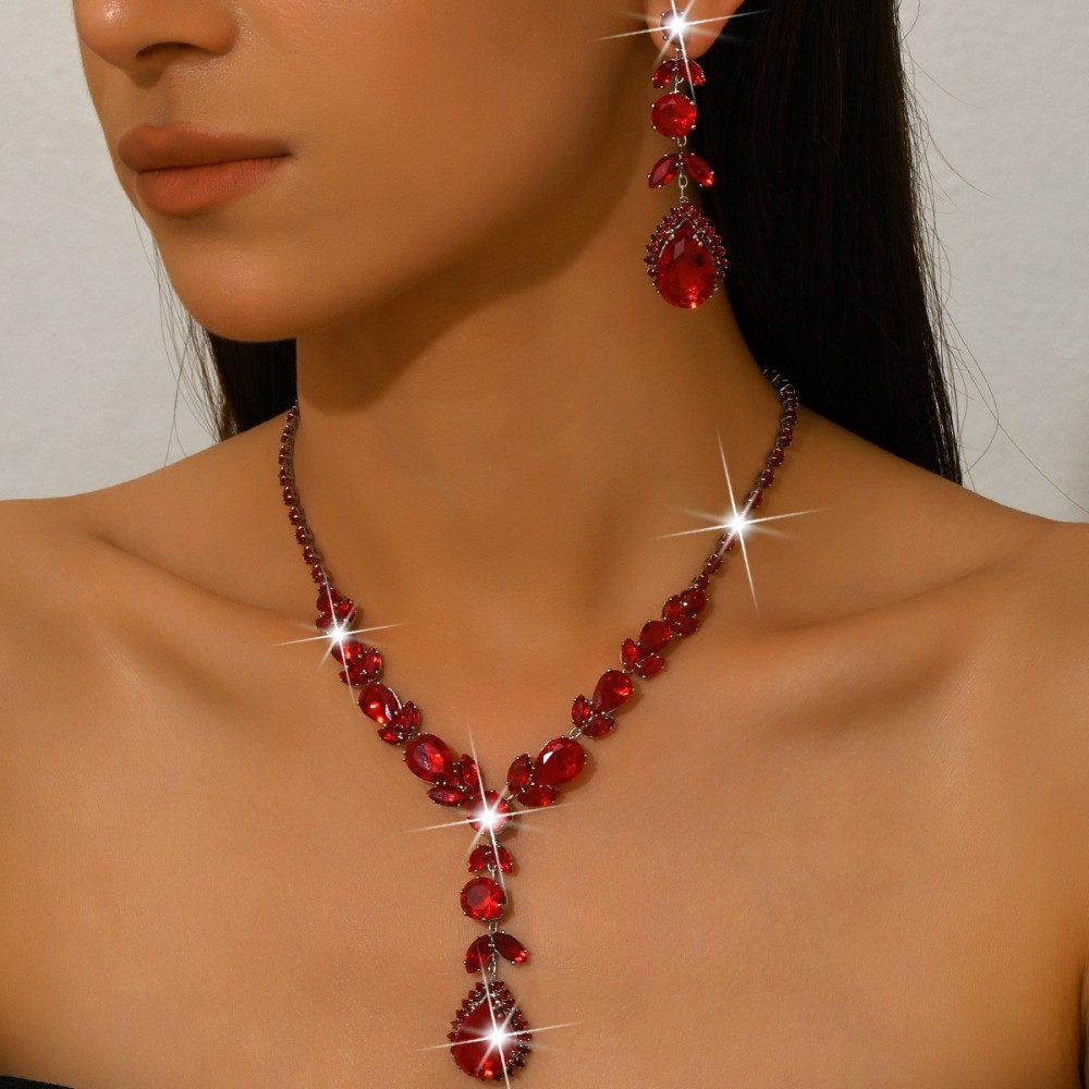 Luxurious Rainbow Zircon Heart Necklace Earrings Set Elegant Dinner Wedding Dress Accessories Fashionable Jewelry Combo For Women