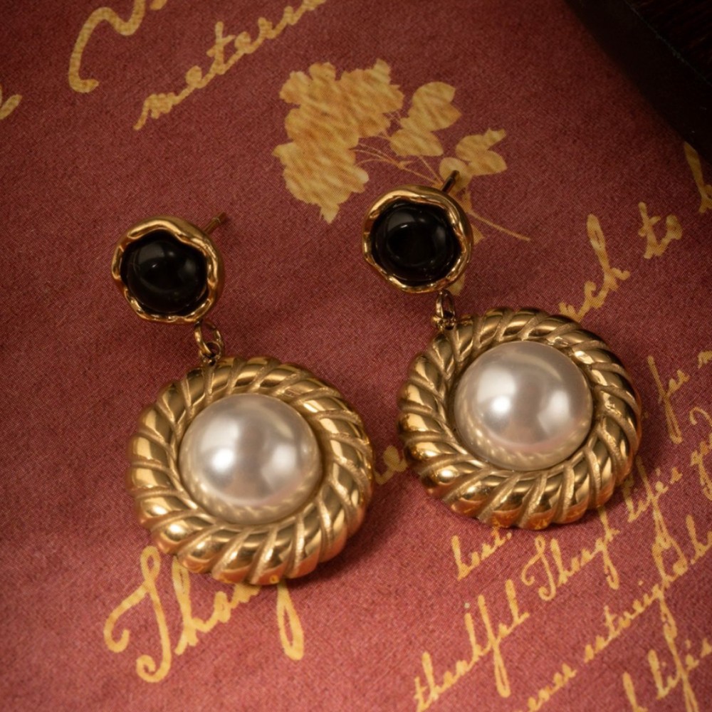 Geometric Copper Classic Style Drop Earrings