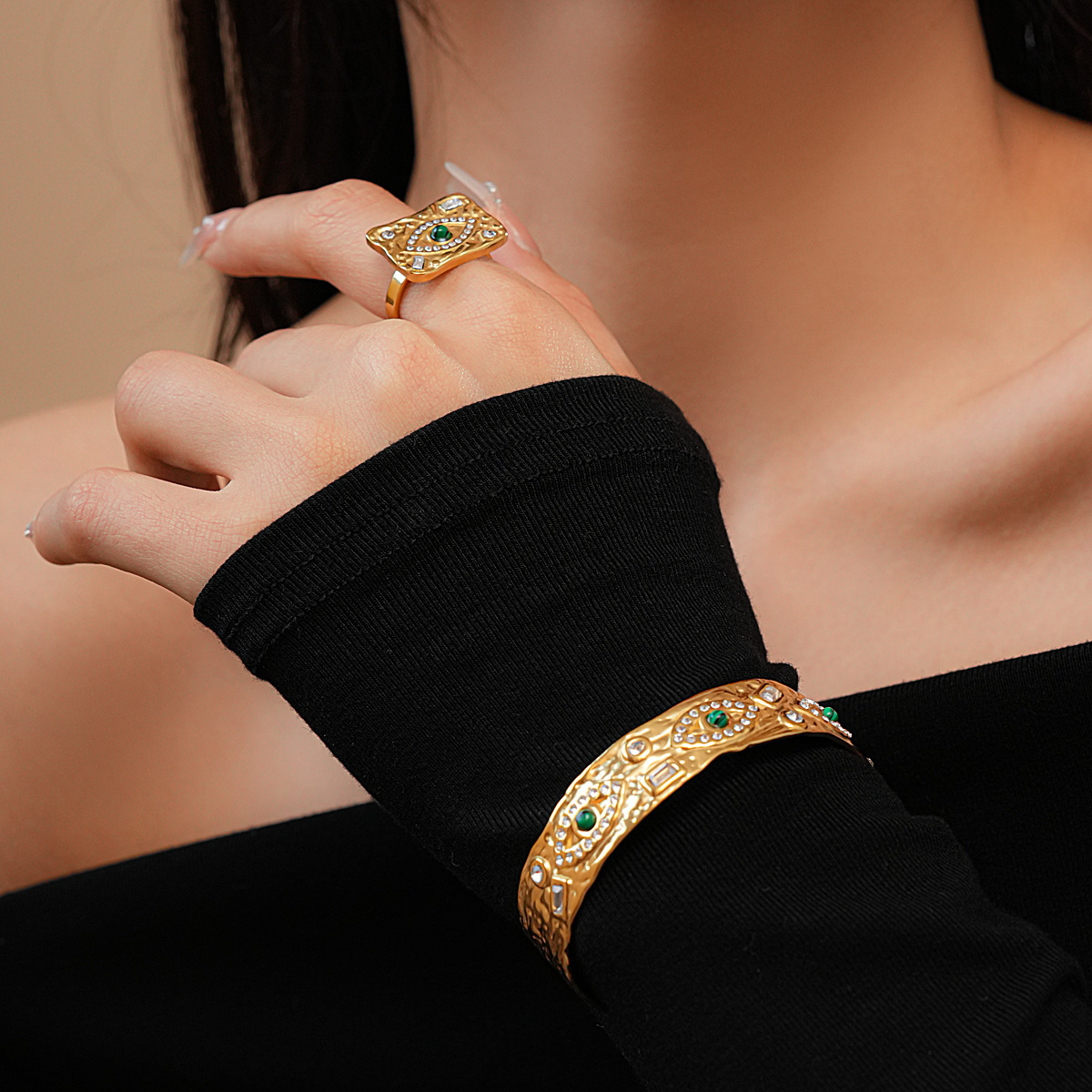 Graceful Turquoise Eye-shaped Open Ring Bracelet For Women Vintage Court Style Geometric Pattern 304 Stainless Steel Inlaid Diamond Hand Jewelry