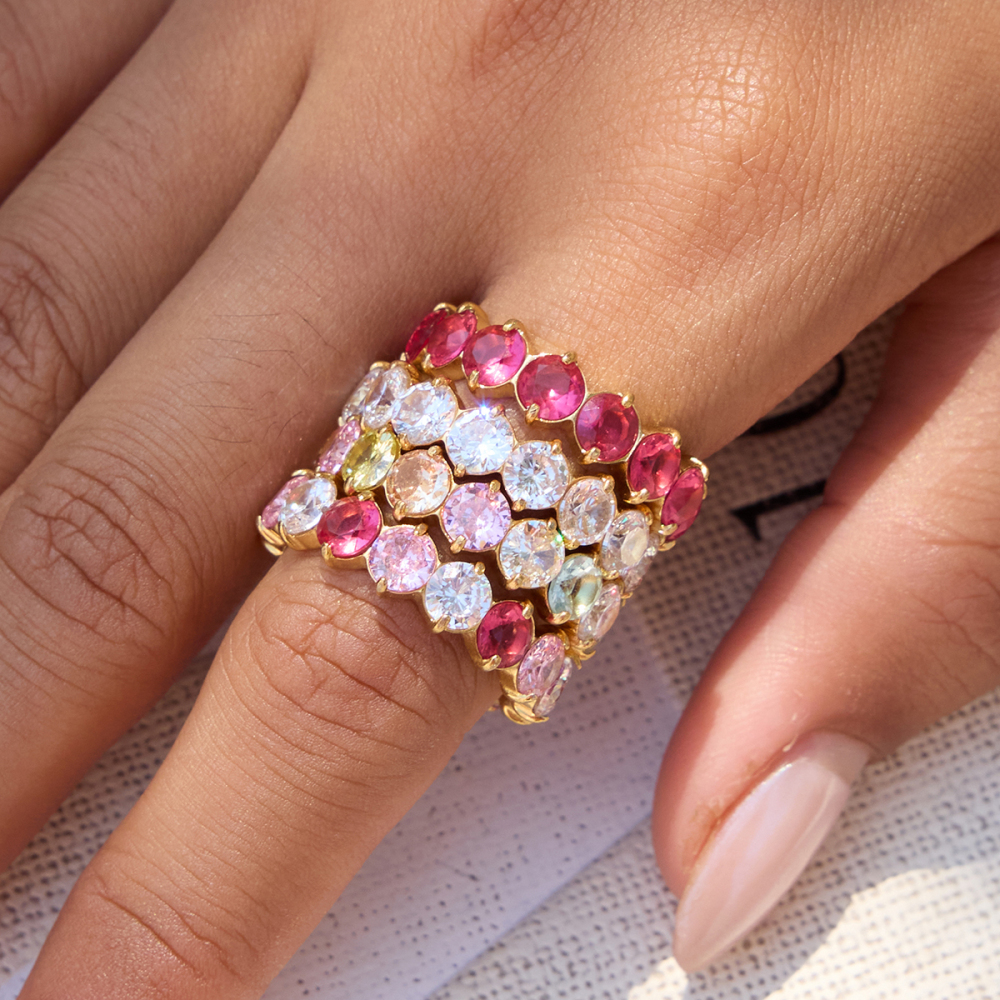 Women's Classic Style 18K Gold Stainless Steel + Zircon Inlaid Pink White Round Zircon Ring Size 7