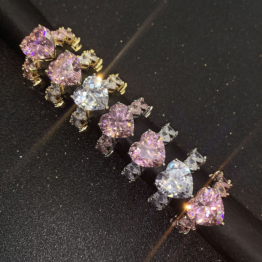 Inlaid Zircon Love Ring  Fashion Ornament Copper Plated Real Gold Ornament Hip Hop Ring Female Accessories Ornament Wholesale