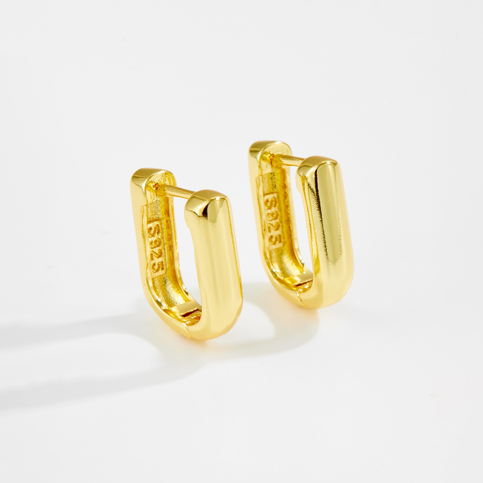 Elegant Fashionable U-Shaped Earrings Versatile Classic Daily Wear Copper Material Gold Plated Commute Style Women's Jewelry